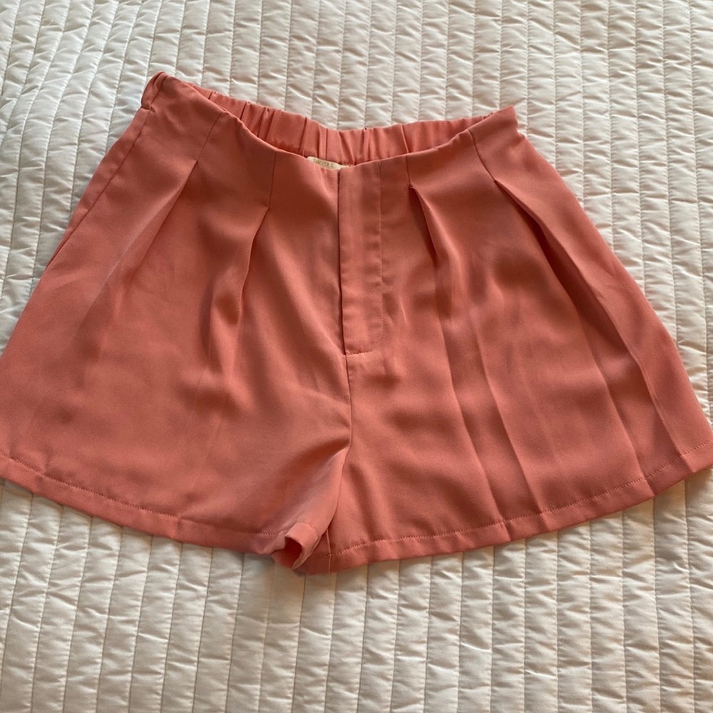 Forever 21 girls pink shorts